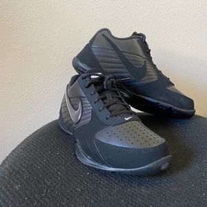 Nike Air Baseline Low